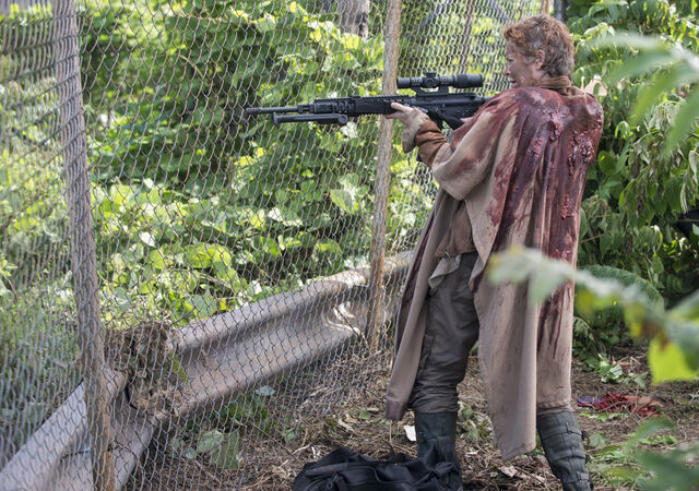 File:The-walking-dead-episode-501-carold-mcbride-935.jpg