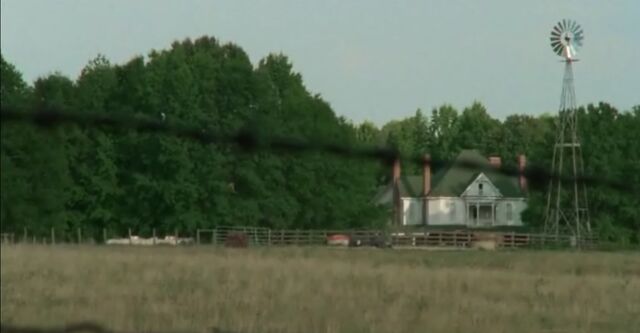 File:Hershel's Farm TV.jpg