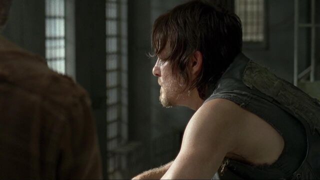 File:Daryl frustrated 408.jpg