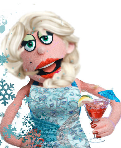 File:Lucy as Elsa2.jpg