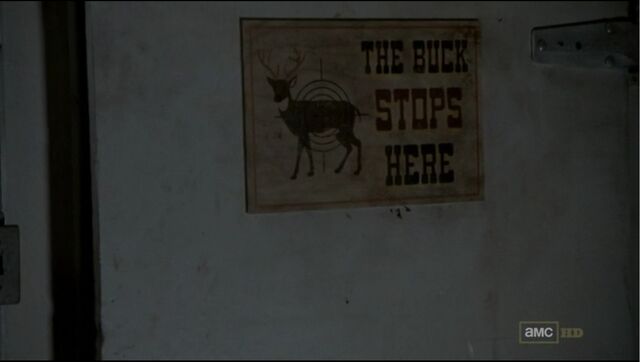 File:Deer Cooler 2.jpg