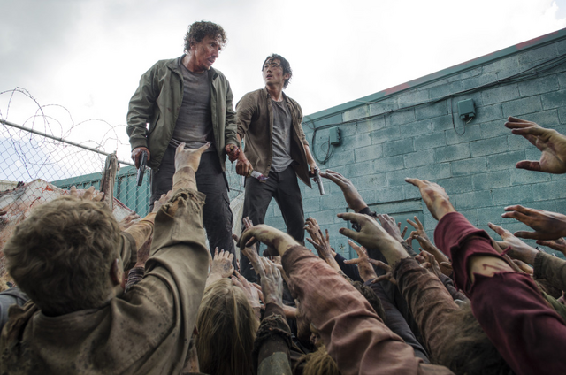 File:AMC 603 Glenn Nicholas Surrounded.png