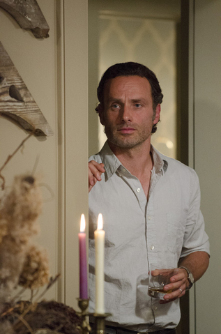 File:AMC 513 Rick Party.png