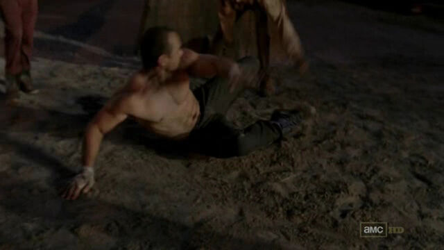 File:Jose-Pablo-Cantillo-in-The-Walking-Dead-episode-3.05-11.jpg