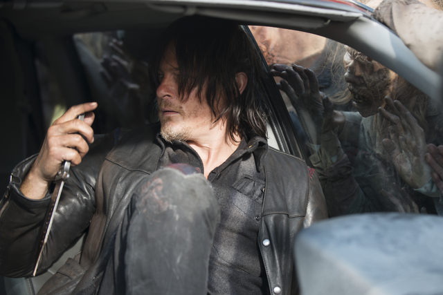 File:AMC 516 Daryl Planning Escape.png