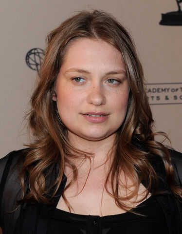 File:2 Merritt Wever.jpg