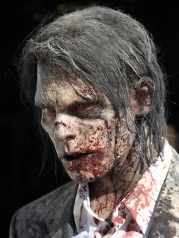File:Zombie-man-2-400 480x640.jpg