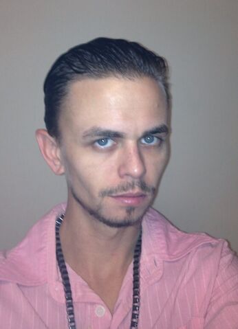 File:Look pink.jpg