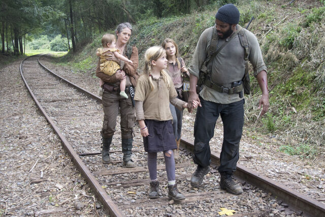 File:TWD-Episode-410-Main-590.jpg