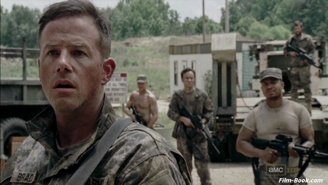 File:Army-convoy-the-walking-dead-walk-with-me-01-1280x720.png