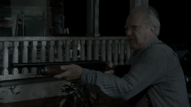 File:Hershel last stand.png