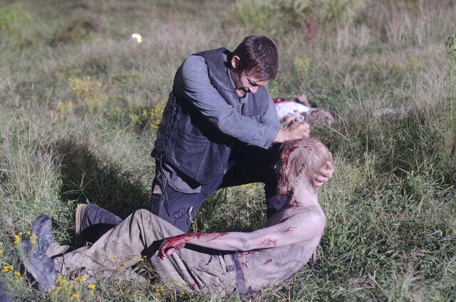 File:Episode-11-daryl-walker.jpg