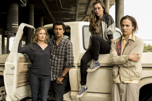 File:Fearmaincast2.jpg