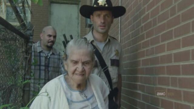 File:Twd104 1638.jpg