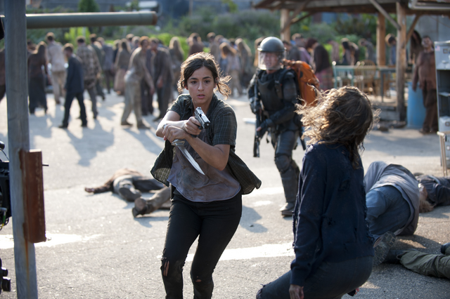 File:Inmates Tara Escapes.png