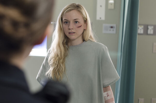File:Emily-kinney-the-walking-dead-slabtown.jpg