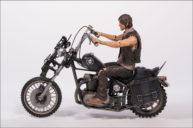 File:McFarlane Toys The Walking Dead TV Series 5 Daryl Dixon & Chopper Box Set 4.jpg