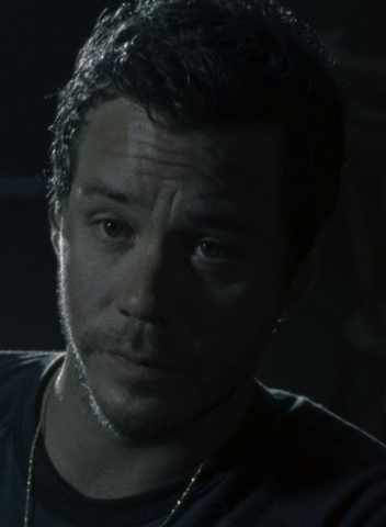 File:2x08 Dave Box.png