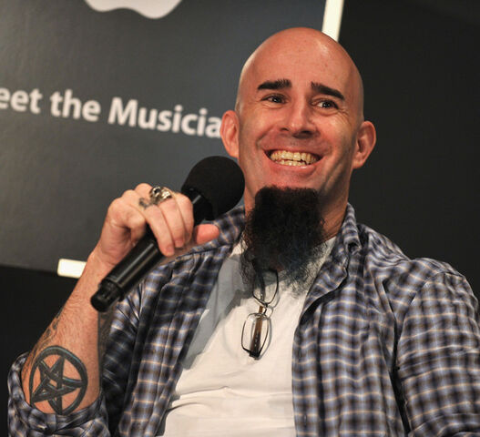 File:Scott Ian 63.jpg