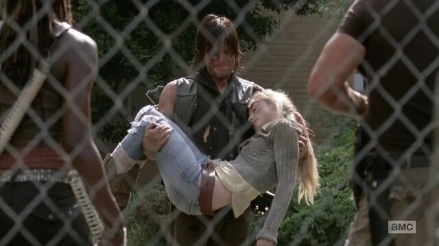 File:S5E8 Daryl 28.jpg