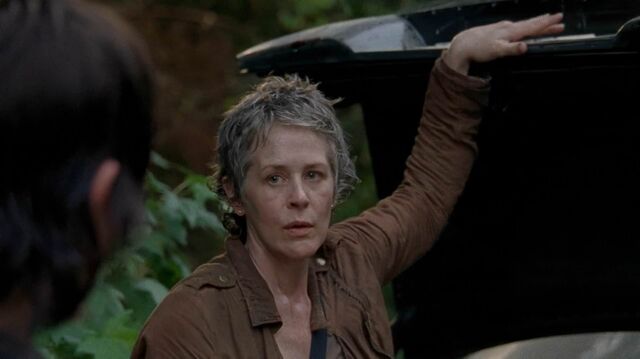 File:Carol speaks to daryl.jpg