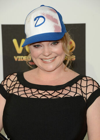 File:Hutchison Clem Hat 2.jpg