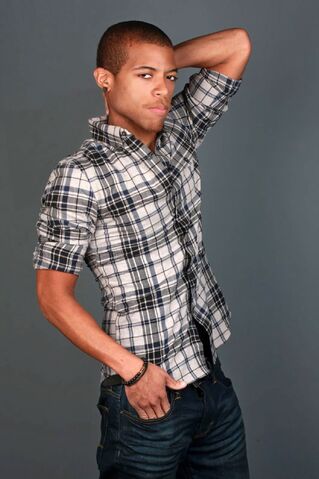 File:Posing body shot.jpg