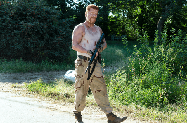 File:AMC 512 Abraham Walking.png