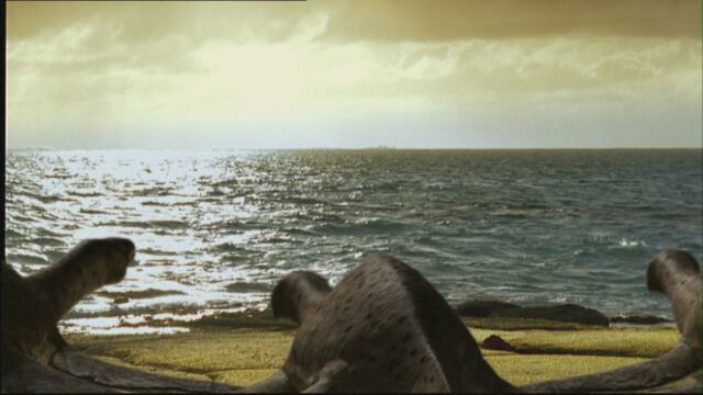 File:WWD1x3 CryptoclidusOnShore.jpg