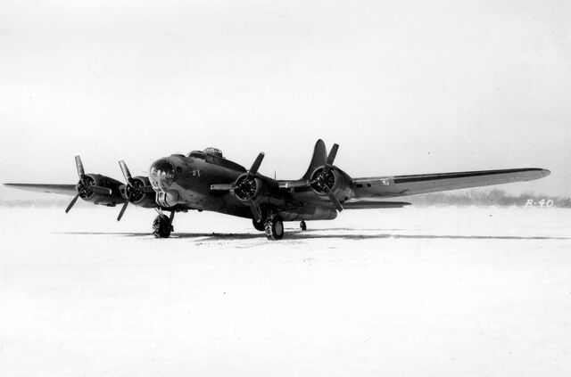 File:XB-40 41-24341.jpg