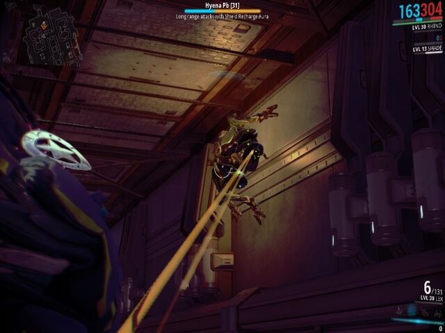 File:Hyena Pb wallcling.jpg