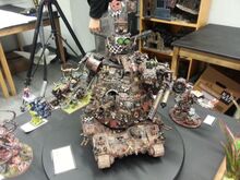 Warhammer-40000-фэндомы-Orks-looted-1341013.jpg