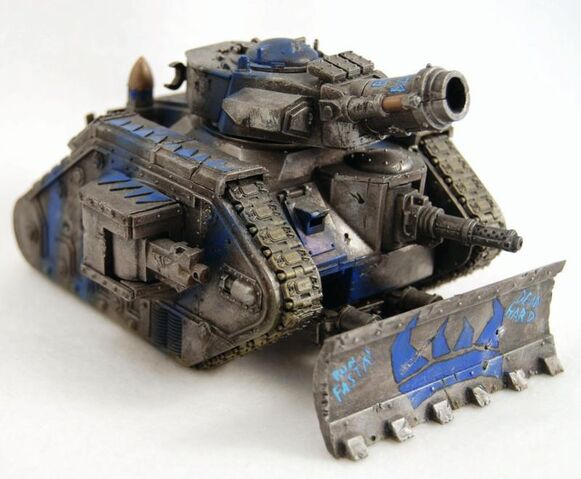 File:LootedLemanRuss.jpg
