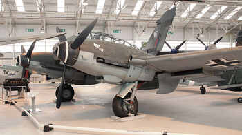 800px-Messerschmitt Me 410 (3444884769)