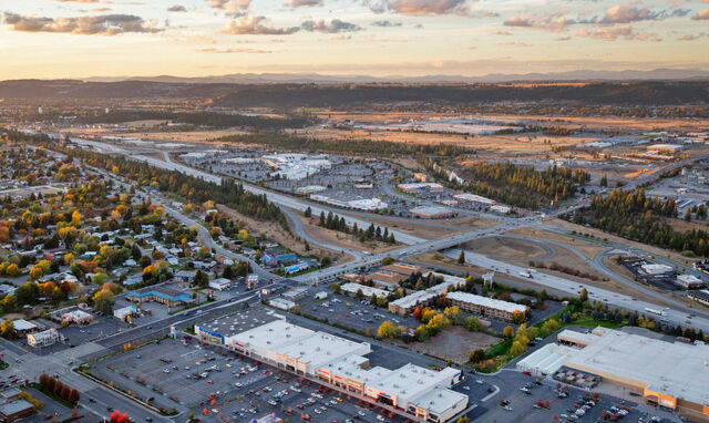File:Spokanevalleyshopping.jpg