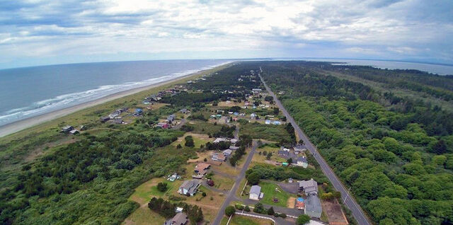 File:Graylandaerial2016.jpg