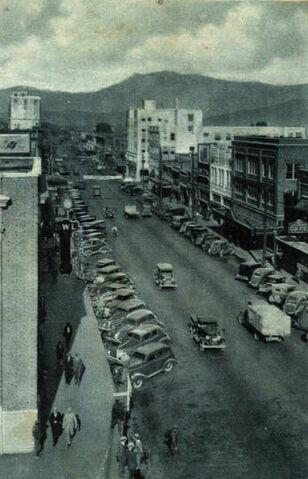 File:Wenatchee1920's-30s..jpg