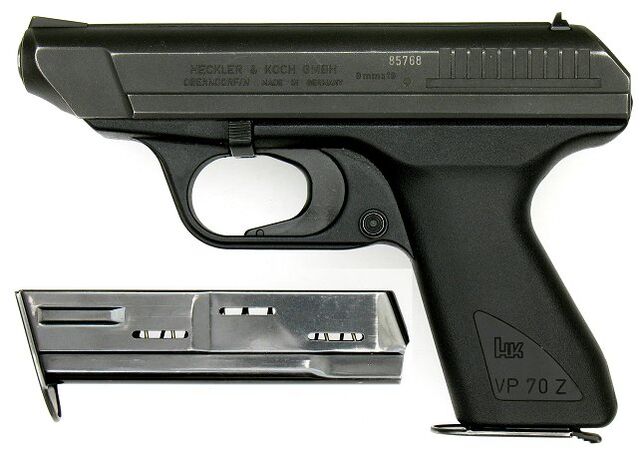 File:HK VP70Z 1890.jpg