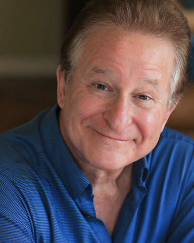 File:Steve Vinovich.jpg