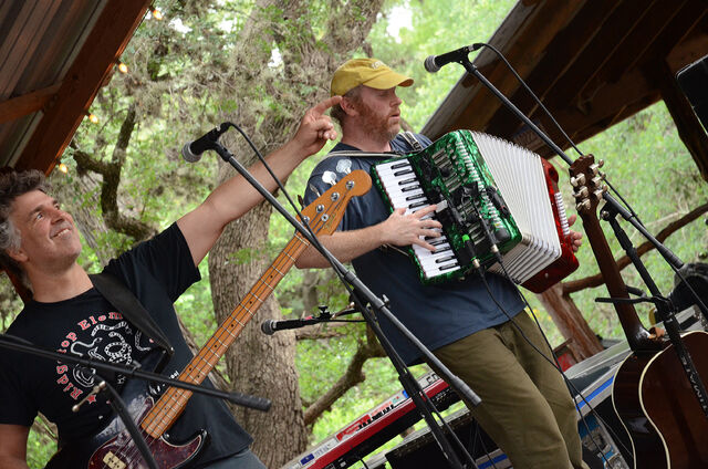 File:DSC 6879 copy.jpg