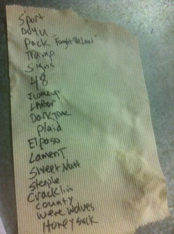 File:Fort worth setlist 073012.jpg