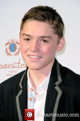 File:Spencer-list-new-york-premiere-of-bringing 4097624.jpg