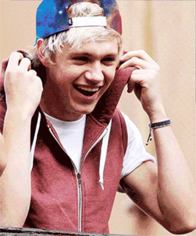 File:Niall-Horan-3-niall-horan-30831618-500-600.gif