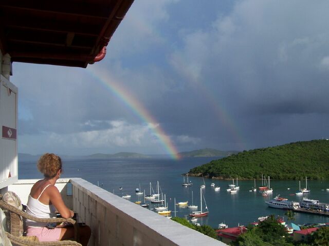 File:Bethrainbowfrontsuite.jpg
