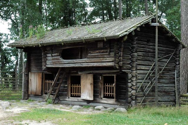 File:Seurasaari-stable.jpg