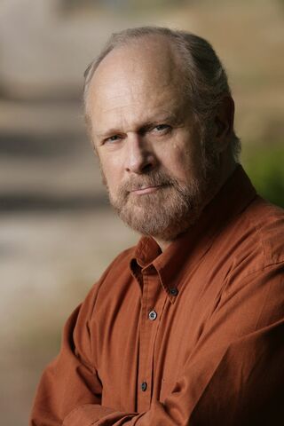 File:GeraldMcRaney.jpg