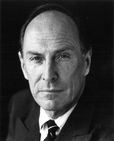 File:PaxtonWhitehead.jpg