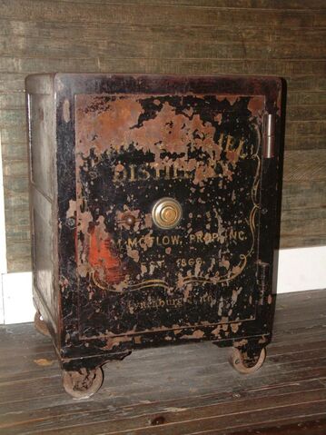 File:Jack Daniel's Safe.jpg