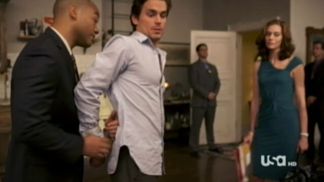 File:2x06-SaraArrestsNeal.jpg