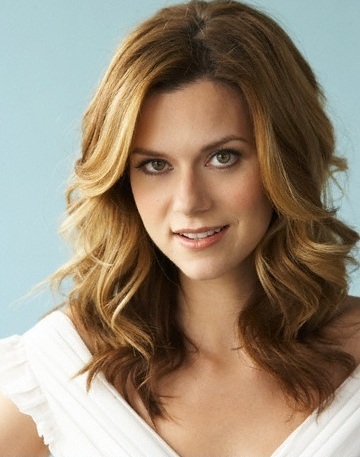 Hilarie Burton | White Collar Wiki | FANDOM powered by Wikia